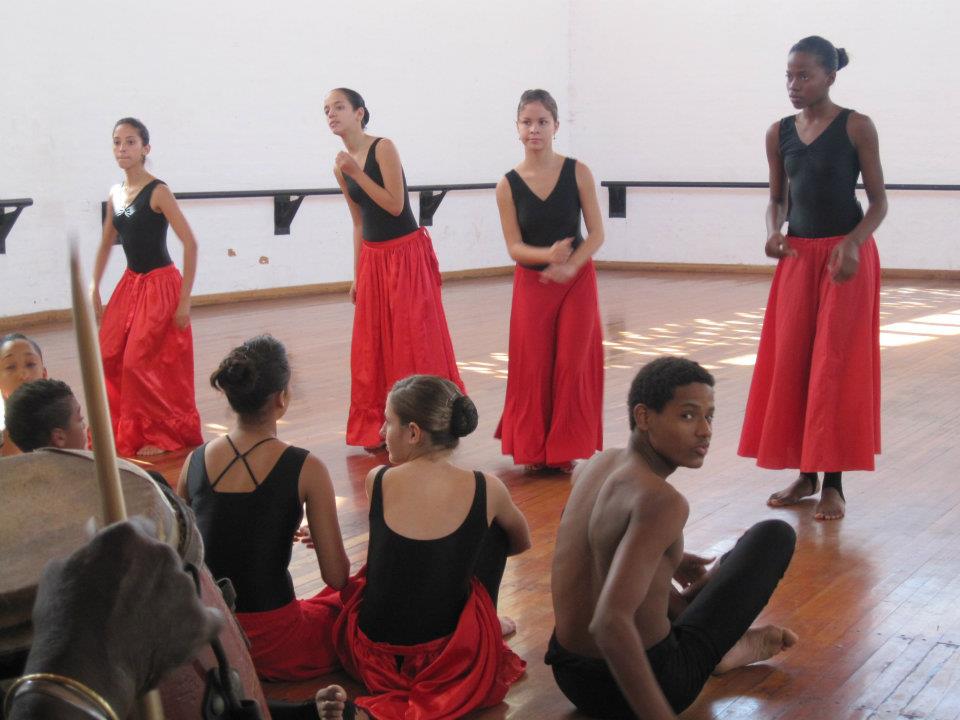 folkloric_dance_2