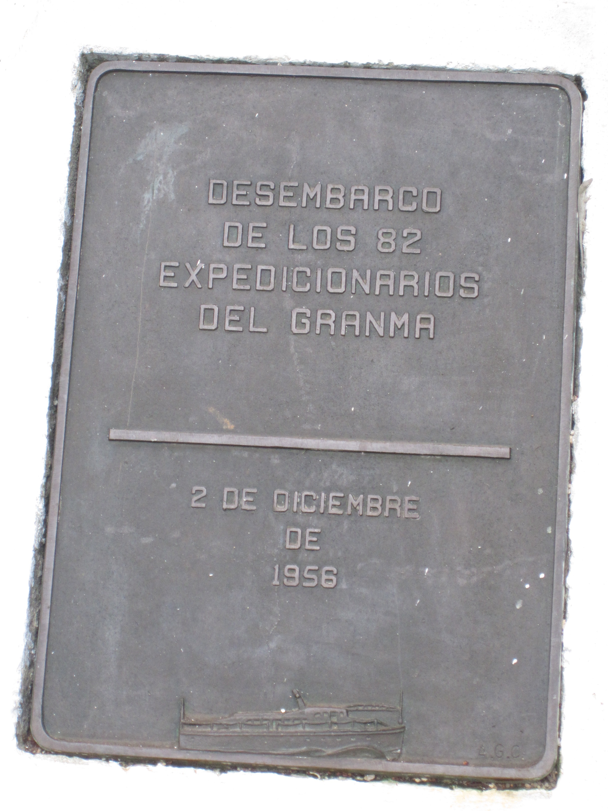 inscription_granma_memorial.jpg
